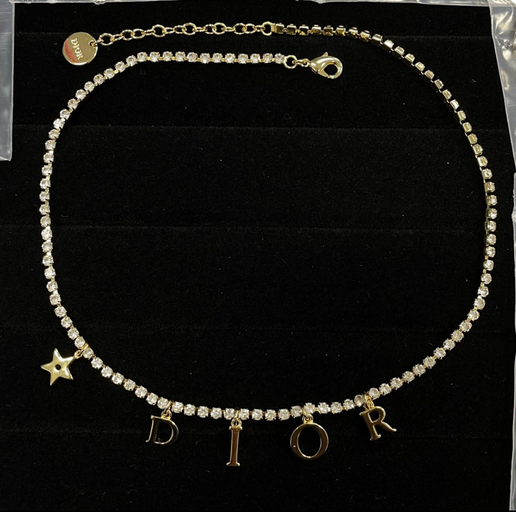 Dxor necklace
